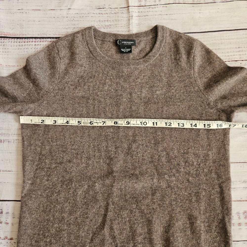 C By Bloomingdales 2 Ply Cashmere Brown Minimalist Capsule Neutral Sweater Small - Picture 4 of 4
